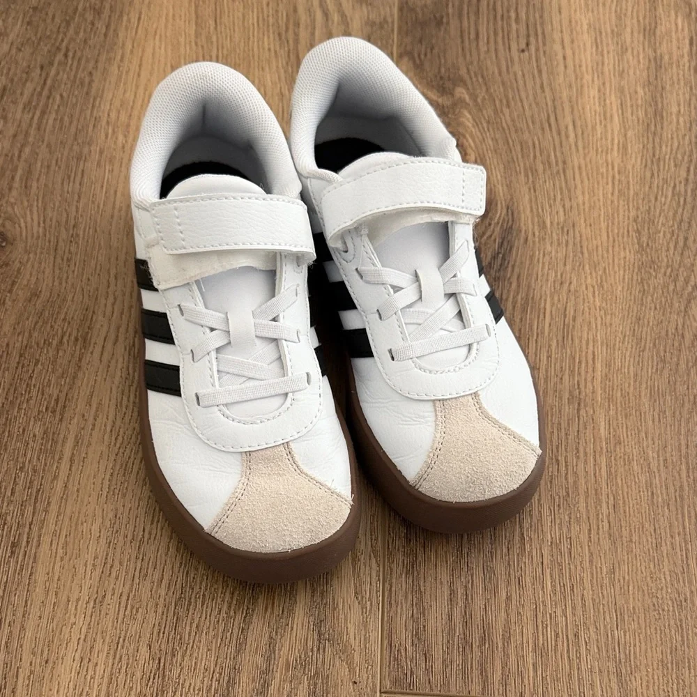 Kids White Adidas with Black Stripes and Brown Sole